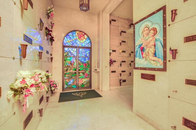 indoor-decor.jpg